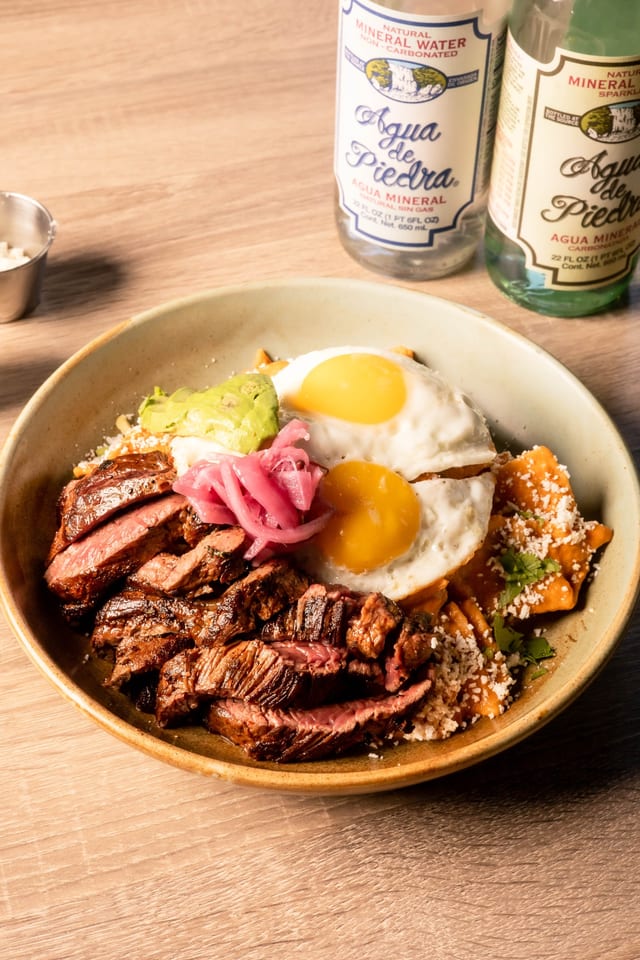 CHILAQUILES GREEN.
