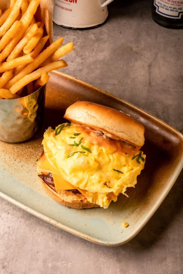 EGG SANDWICH.